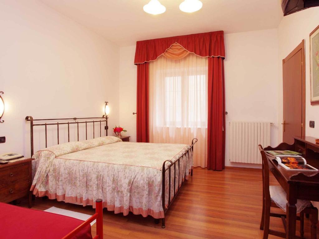 Albergo Le Macinaie - Monte Amiata Castel del Piano Szoba fotó