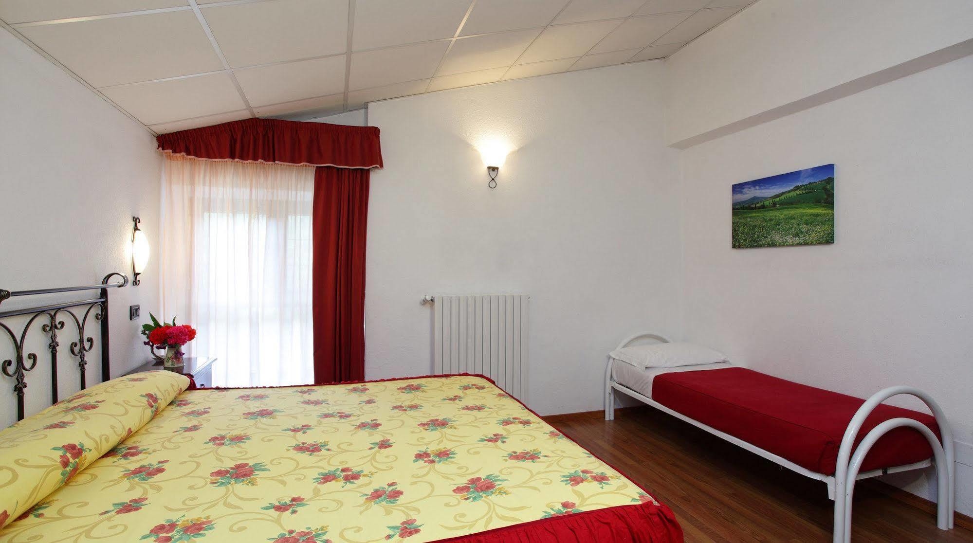 Albergo Le Macinaie - Monte Amiata Castel del Piano Kültér fotó